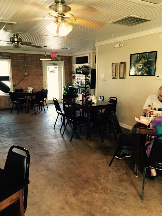 YUM’S CAFE 21 Photos & 31 Reviews 3059 Hwy 1, Grand Isle, Louisiana