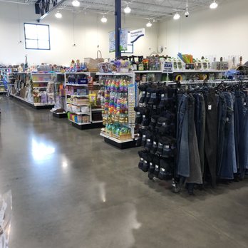 Goodwill Retail - Thrift Stores Near Me - Tampa, Florida