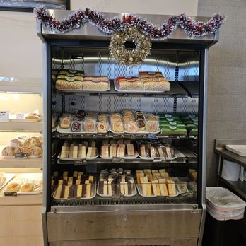 Sheng Kee Bakery - Refrigerated baked goods - Bakeries Near Me - Milpitas, California