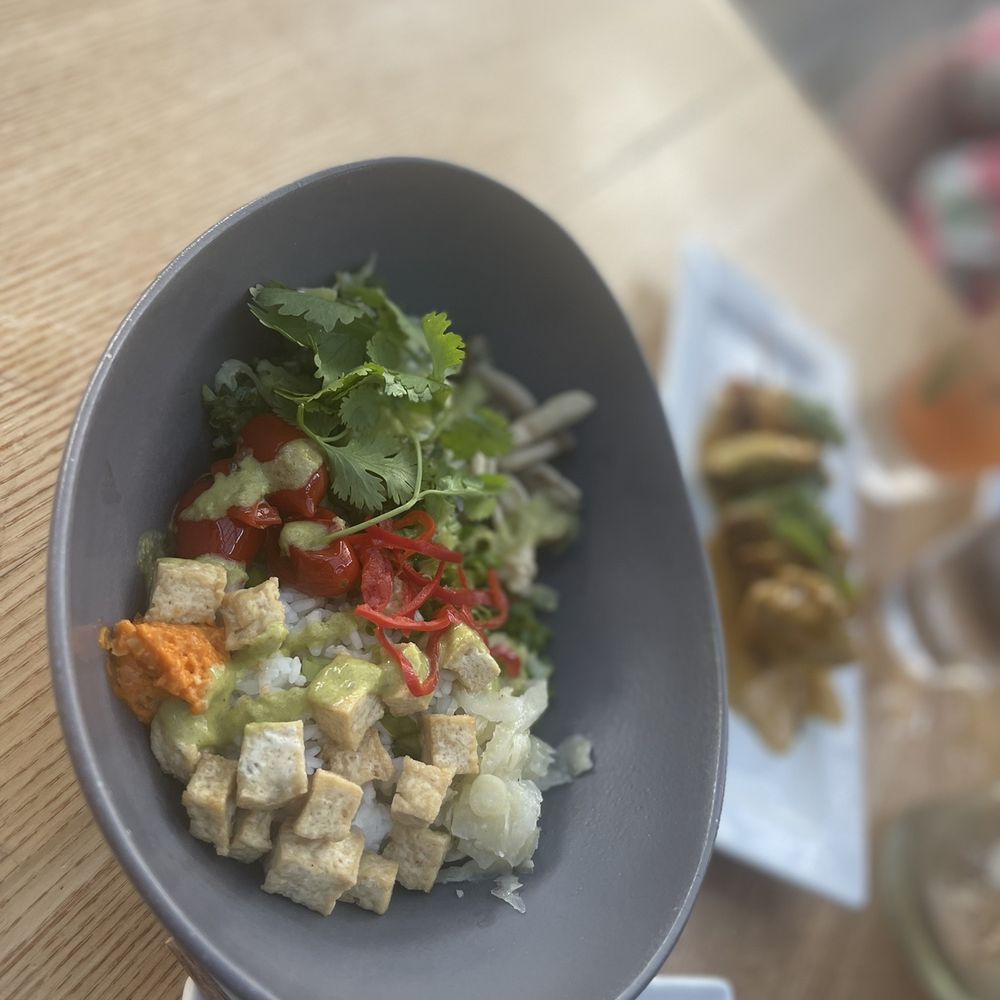 Ama - Veggie bowl with fried tofu and Japanese mushrooms - Cocktail Bars Near Me - Hanalei, Hawaii Ama - Veggie bowl with fried tofu and Japanese mushrooms - Cocktail Bars Near Me - Hanalei, Hawaii