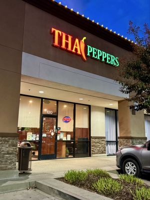 Thai Peppers by null