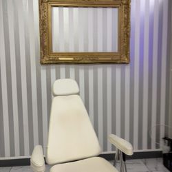 Waxing With Aggy