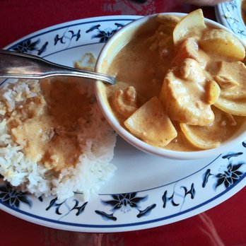 Yummy Thai Cuisine - Yellow curry - only thing that would make it any better would be sticky rice - Thai Near Me - Rome, Georgia Yummy Thai Cuisine - Yellow curry - only thing that would make it any better would be sticky rice - Thai Near Me - Rome, Georgia