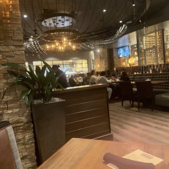 Reunion Kitchen + Drink - Seating area - New American Near Me - Corona, California