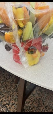 Edible Arrangements by null