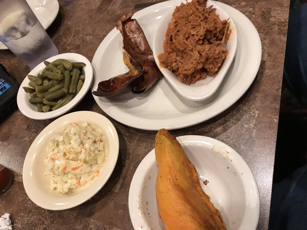 ROANOKER RESTAURANT CLOSED Updated July 2024 75 Photos & 117