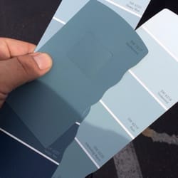 Sherwin-Williams Paint Store - Paint chips but no sales people no one here period but doors open????