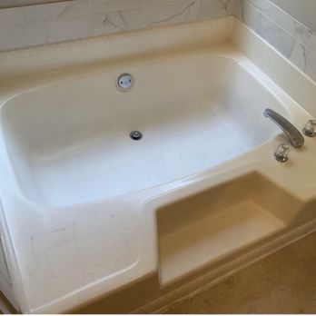 Grandstaff Spotless Solutions - Bathtub not cleaned - Home Cleaning Near Me Grandstaff Spotless Solutions - Bathtub not cleaned - Home Cleaning Near Me
