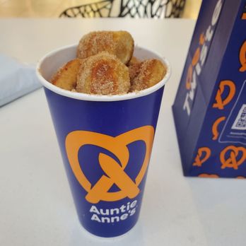 Auntie Anne's - Fast Food Near Me - Arcadia, California Auntie Anne's - Fast Food Near Me - Arcadia, California