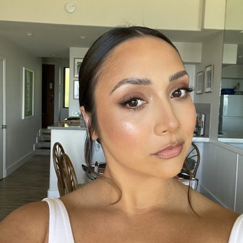Mia Moriguchi - Makeup Artists Near Me