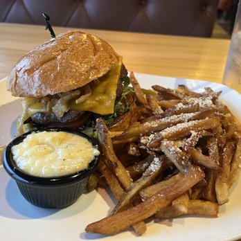 Beer City Bread - Beer City burger with truffle fries and aoli - Pizza Near Me - Grand Rapids, Michigan
