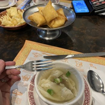 Jade Tiki Chinese Restaurant - Wonton Soup - Chinese Near Me - Utica, Michigan