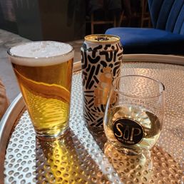 Sip on a Friday. Beer tasting Sip on a Friday. Beer tasting