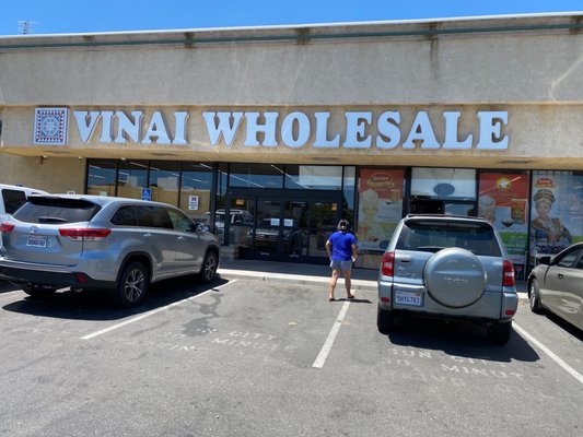 Vinai Wholesale by null
