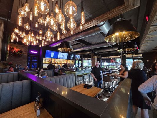 Tap 42 Craft Kitchen & Bar - Doral by null