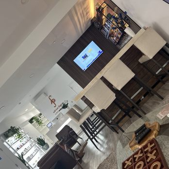 Adrian Fanus Grooming - Check in and waiting area - Barbers Near Me - Brooklyn, New York