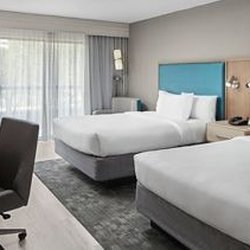 Courtyard by Marriott Newport News Yorktown - Room/Suite