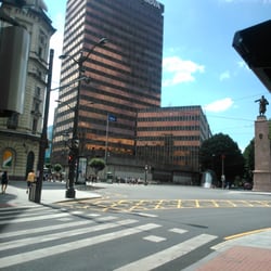 Bilbao Udala - Ayuntamiento - Moderne Glasbauten