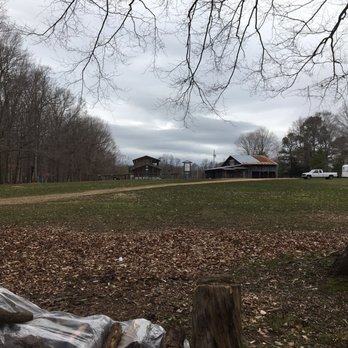 Long C Trails - Day ride parking, office/cabins/bath house, stables - Hiking Near Me - Westmoreland, Tennessee