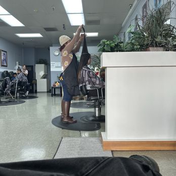Molly's Salon - My girlfriend got her haircut from here and they did not disappoint. - Hair Salons Near Me - Stockton, California Molly's Salon - My girlfriend got her haircut from here and they did not disappoint. - Hair Salons Near Me - Stockton, California