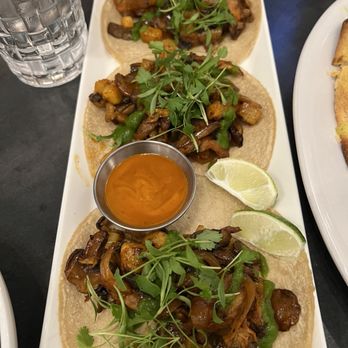 La Condesa Eatery - Exotic mushrooms tacos - Salad Near Me - Reno, Nevada