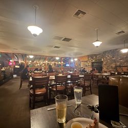Diamond Point Shadows - They said it was so busy that they probably couldn't charge the outside of our steaks. This is what it looks like on the inside