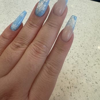 Glam Chateau - Winter wonderland feels! You can never go wrong when Tammy is your technician! - Nail Salons Near Me - Westminster, California