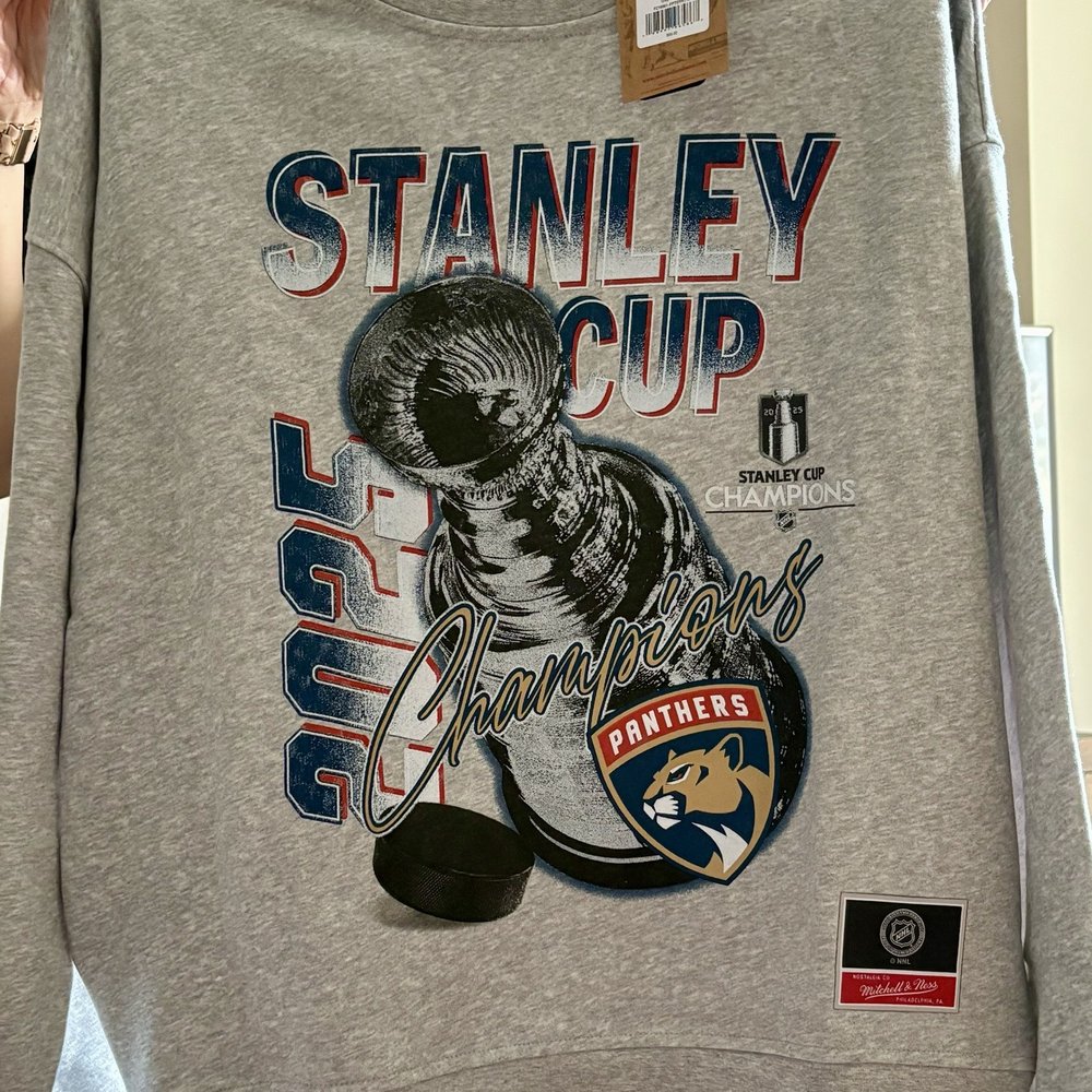 Mitchell & Ness - Posted with review 07/05/25 Daughters new sweatshirt. - Sports Wear Near Me - Philadelphia, Pennsylvania Mitchell & Ness - Posted with review 07/05/25 Daughters new sweatshirt. - Sports Wear Near Me - Philadelphia, Pennsylvania