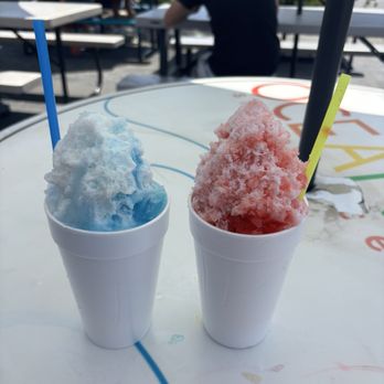 Ocean Ice - Cotton candy, Maui wowie - Ice Cream & Frozen Yogurt Near Me - Sandy, Utah Ocean Ice - Cotton candy, Maui wowie - Ice Cream & Frozen Yogurt Near Me - Sandy, Utah