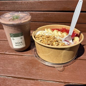 Wakie Wakie’s - Breakfast & Brunch Near Me - Westbrook, Maine Wakie Wakie’s - Breakfast & Brunch Near Me - Westbrook, Maine