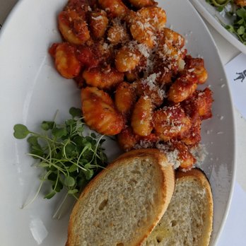 Nado Republic - Gnocchi bolognaise - Wine Bars Near Me - Coronado, California