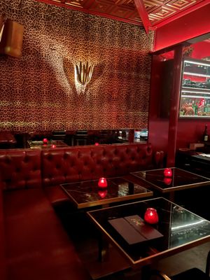 Jaguar Room by null