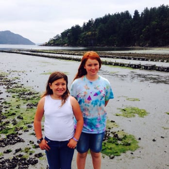Orcas Island Taxi - My 2 daughters Erika/Tori at crest beach.Behind them are oyster beds(private)this beach is the biggest public beach on Orcas. - Taxis Near Me Orcas Island Taxi - My 2 daughters Erika/Tori at crest beach.Behind them are oyster beds(private)this beach is the biggest public beach on Orcas. - Taxis Near Me