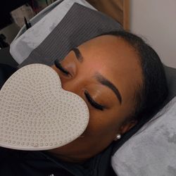 Honeyed Essentials - Brow Tint and Shape