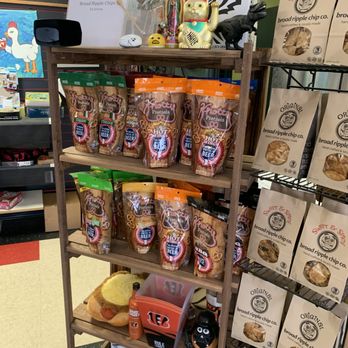 Deviate Brewing - Snacks - Breweries Near Me - Indianapolis, Indiana