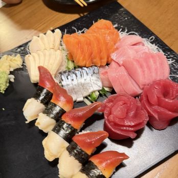 Sushi Kingdom - Sushi Bars Near Me - Cambridge, Massachusetts Sushi Kingdom - Sushi Bars Near Me - Cambridge, Massachusetts