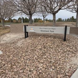 Seastrand Park - South end and walking trail