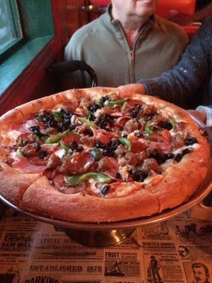 Gay Nineties Pizza Co by null