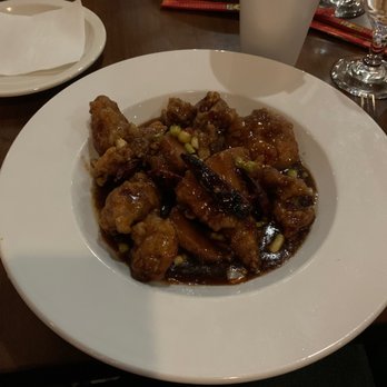 Basil Asian Bistro - General TSO Chicken - Szechuan Near Me - Wooster, Ohio Basil Asian Bistro - General TSO Chicken - Szechuan Near Me - Wooster, Ohio