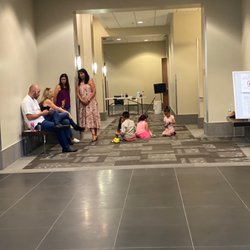 Riverside Ballet Arts - Waiting area