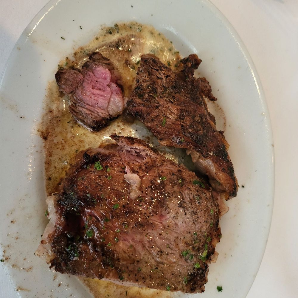 Ruth's Chris Steak House - Tomahawk steak - Steakhouses Near Me - Tysons Corner, Virginia Ruth's Chris Steak House - Tomahawk steak - Steakhouses Near Me - Tysons Corner, Virginia