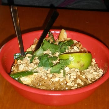 Pei Wei Asian Kitchen - Chicken Pad Thai (I think) 03/06/10 - Asian Fusion Near Me - Tulsa, Oklahoma Pei Wei Asian Kitchen - Chicken Pad Thai (I think) 03/06/10 - Asian Fusion Near Me - Tulsa, Oklahoma