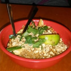 Pei Wei Asian Kitchen - Chicken Pad Thai (I think) 03/06/10