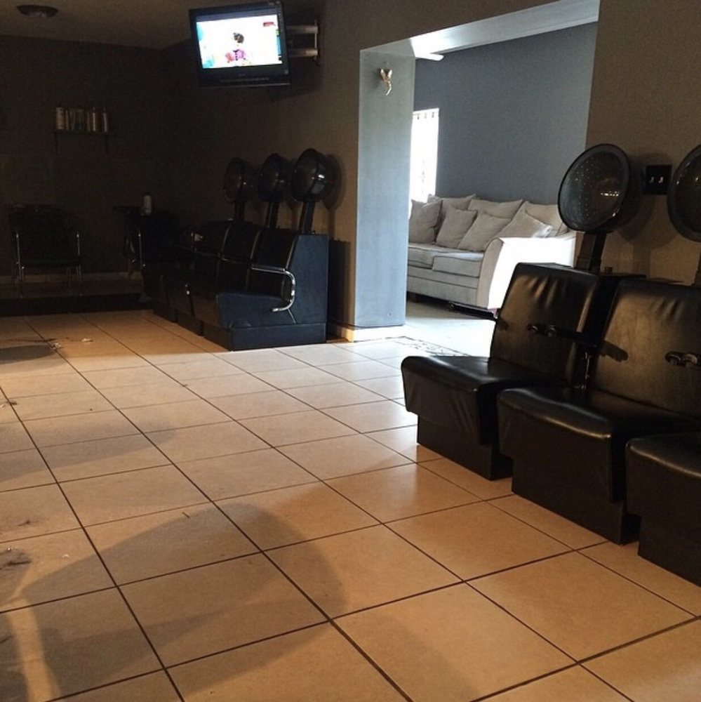 TOP NOTCH HAIR DESIGNS Updated September 2024 650 Palm St, Mobile, Alabama Hair Salons