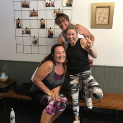 Ensync Spin Studio - Making friends one ride at a time.