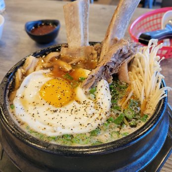 District 5 - Stone Pot short ribs - Noodles Near Me - Lake Forest, California District 5 - Stone Pot short ribs - Noodles Near Me - Lake Forest, California