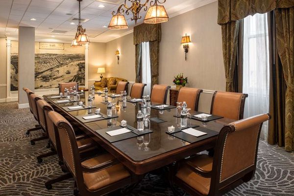 The Roosevelt New Orleans, A Waldorf Astoria Hotel by null