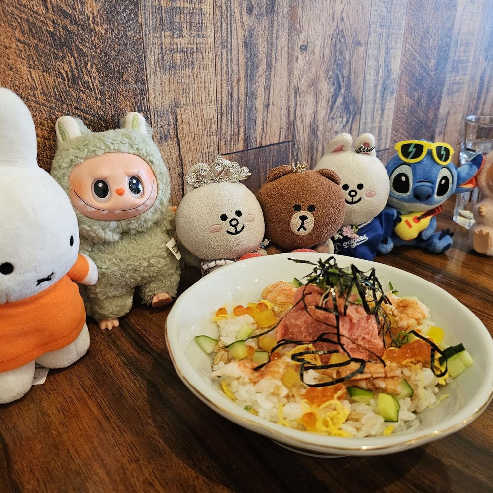 Tororo - Special $9.95 chirashi bowl - Japanese Near Me - Honolulu, Hawaii Tororo - Special $9.95 chirashi bowl - Japanese Near Me - Honolulu, Hawaii