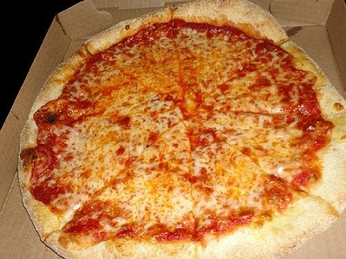 Venice Old Style Pizza by null