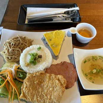 HOT Com Tam - Com Tham 4 item combo: bi, cha, suong nuong, tau hi ky - Vietnamese Near Me - Westminster, California
